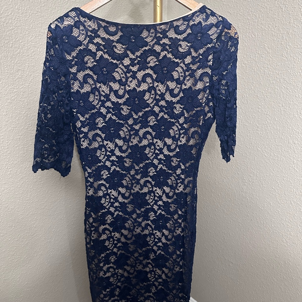 Badgley Mischka Navy Lace Dress with Nude Lining - Picture 6 of 10